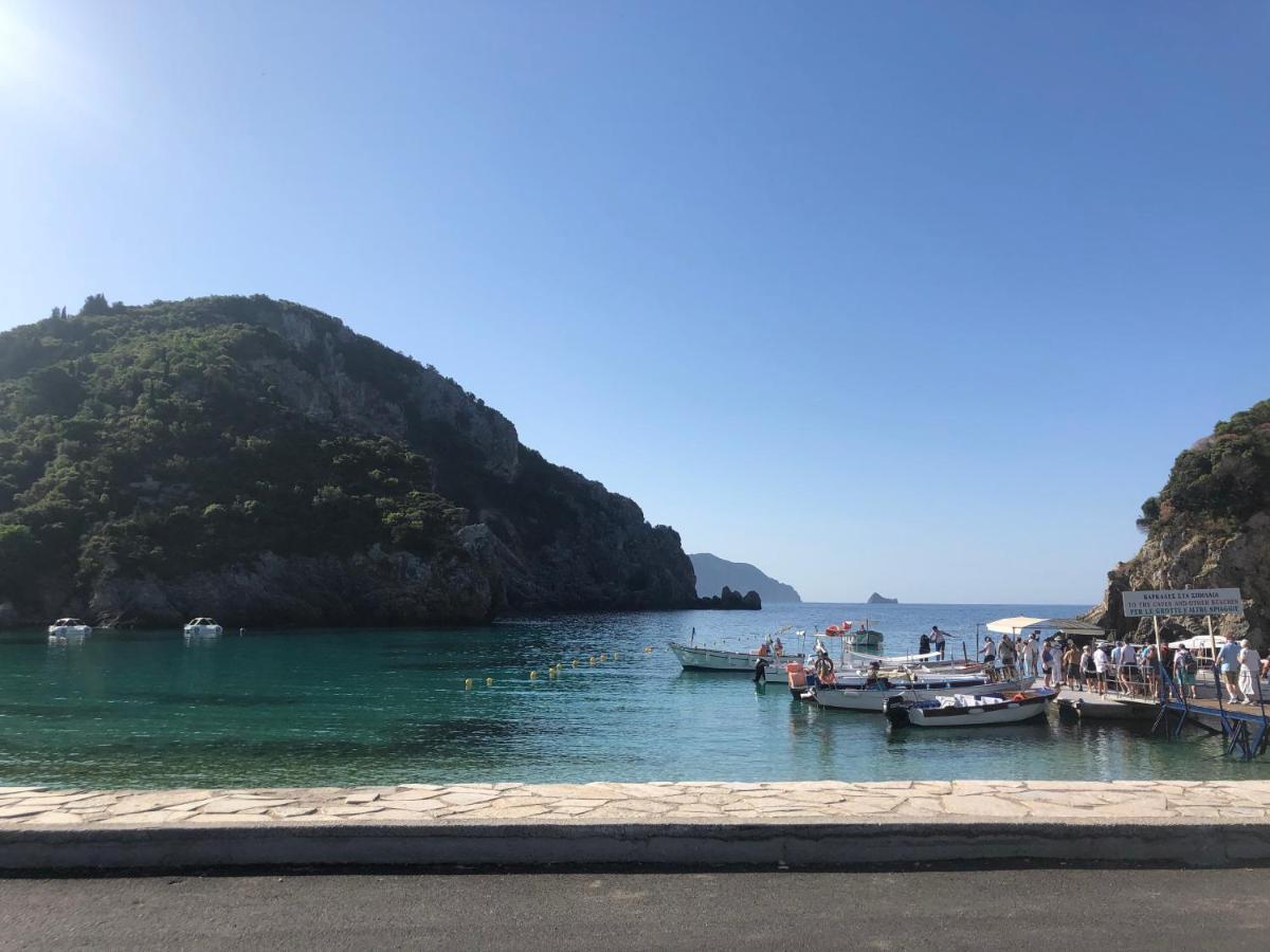 Villa Ampelaki 30 meters to beach Paleokastritsa Exteriör bild