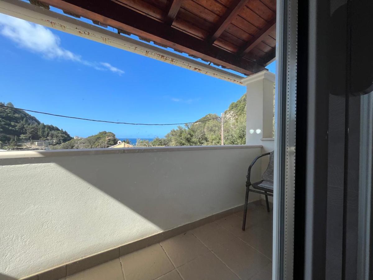 Villa Ampelaki 30 meters to beach Paleokastritsa Exteriör bild