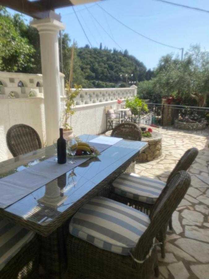 Villa Ampelaki 30 meters to beach Paleokastritsa Exteriör bild